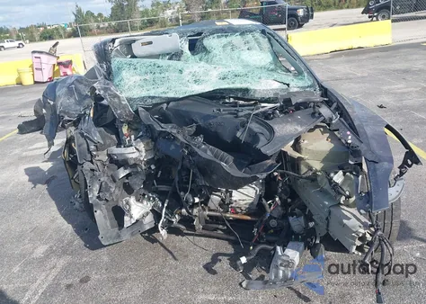 2020 Tesla Model 3 Long Range Dual Motor All-Wheel Drive z USA, uszkodzony, nr VIN 5YJ3E1EB9LF628577